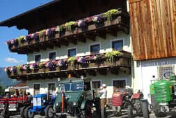 30 Jahre 1. Pinzgauer Oldtimerclub Bild 4